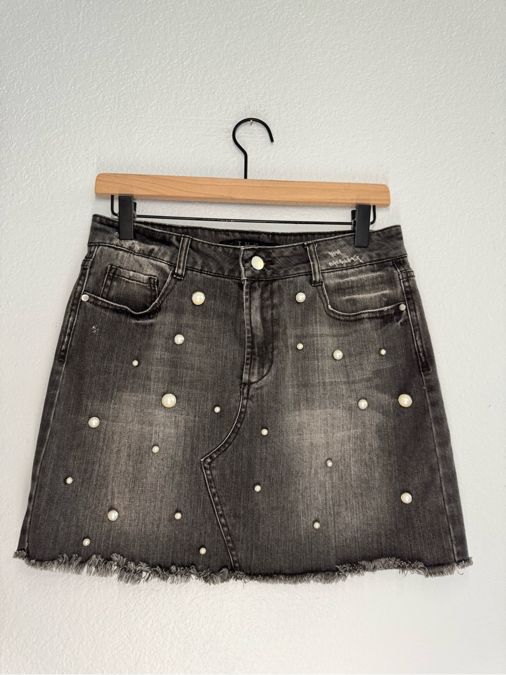 Pearl-Accent Distressed Denim Y2K Mini Skirt